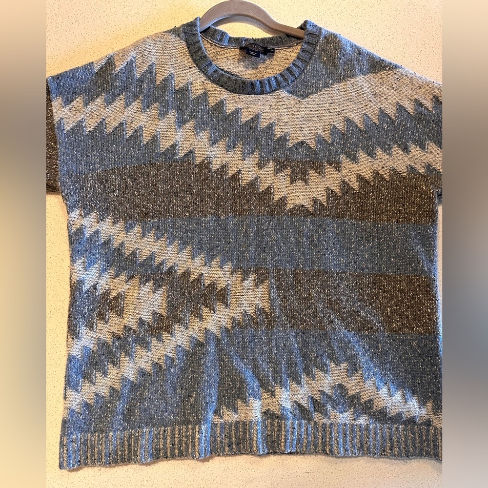 Pendleton Gray And Blue Patterned Sweater - image 6